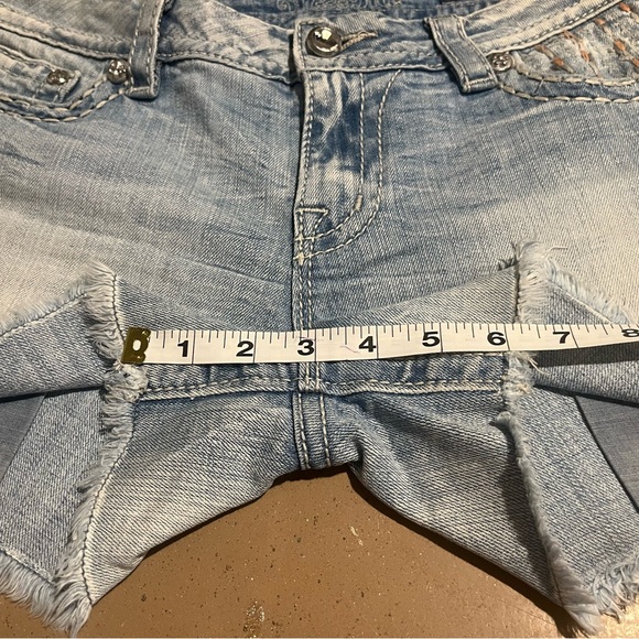 Miss Me Signature shorts - Picture 7 of 7